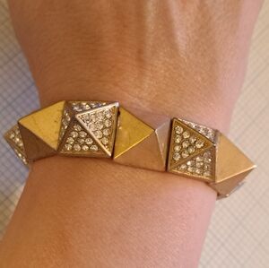 Gold Spike Pyramid Stretch Bracelet with Crystal Accents